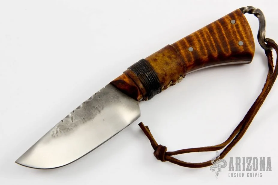 Individual Knife Deep Dive: Frontier Hunter - Illustration